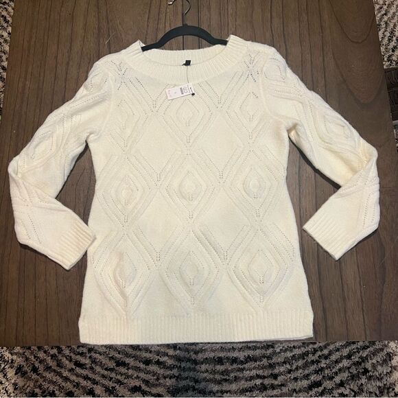 Talbots Elegant White Cable Knit Sweater - Picture 6 of 6